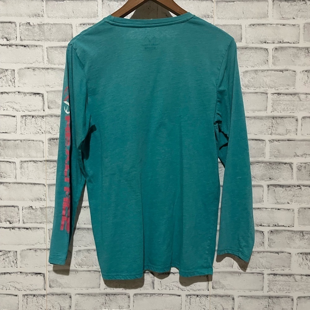 Women’s RealTree teal w/pink long sleeve t-shirt Medium - Picture 2 of 4